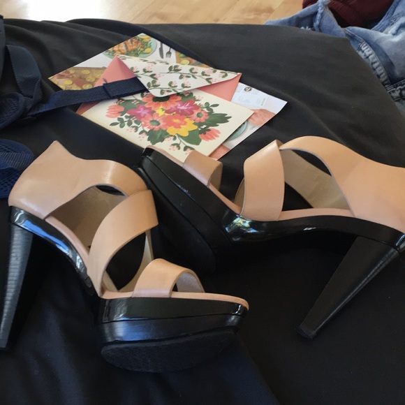 Leather Micheal kros wedges - Picture 4 of 7